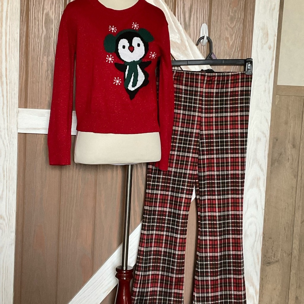 Red Penguin Kids Pants and Sweater Set. Size Large (14)